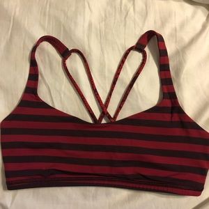 Lululemon free to be bra size 8